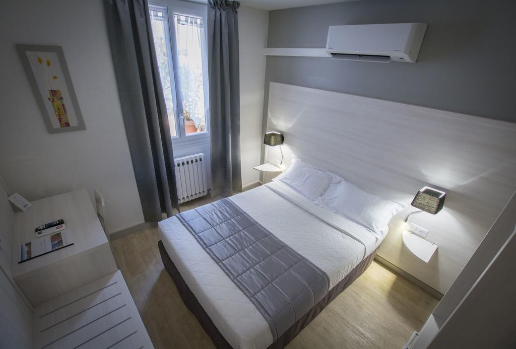 Hotel Univers Carpentras Exteriér fotografie